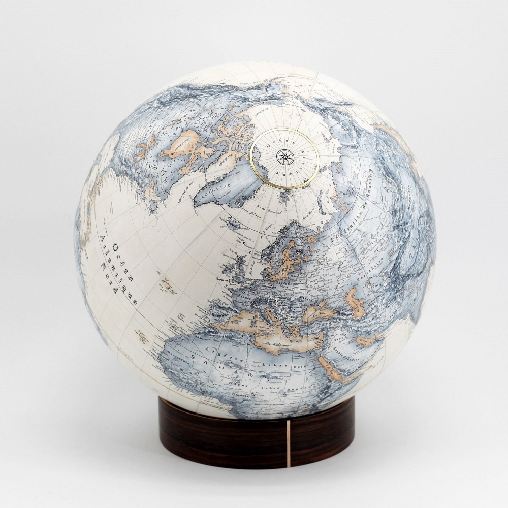 Petroleum | Globe 36cm