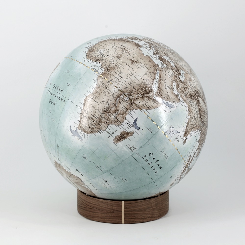 Celadon | Globe 36cm