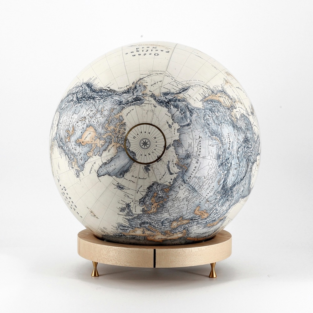 Petroleum | Globe 36cm