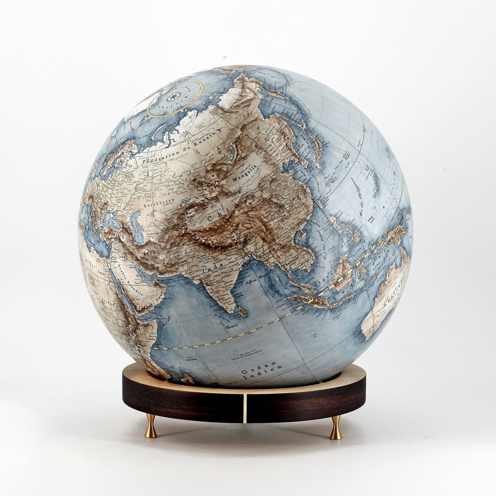 Petroleum | Globe 36cm