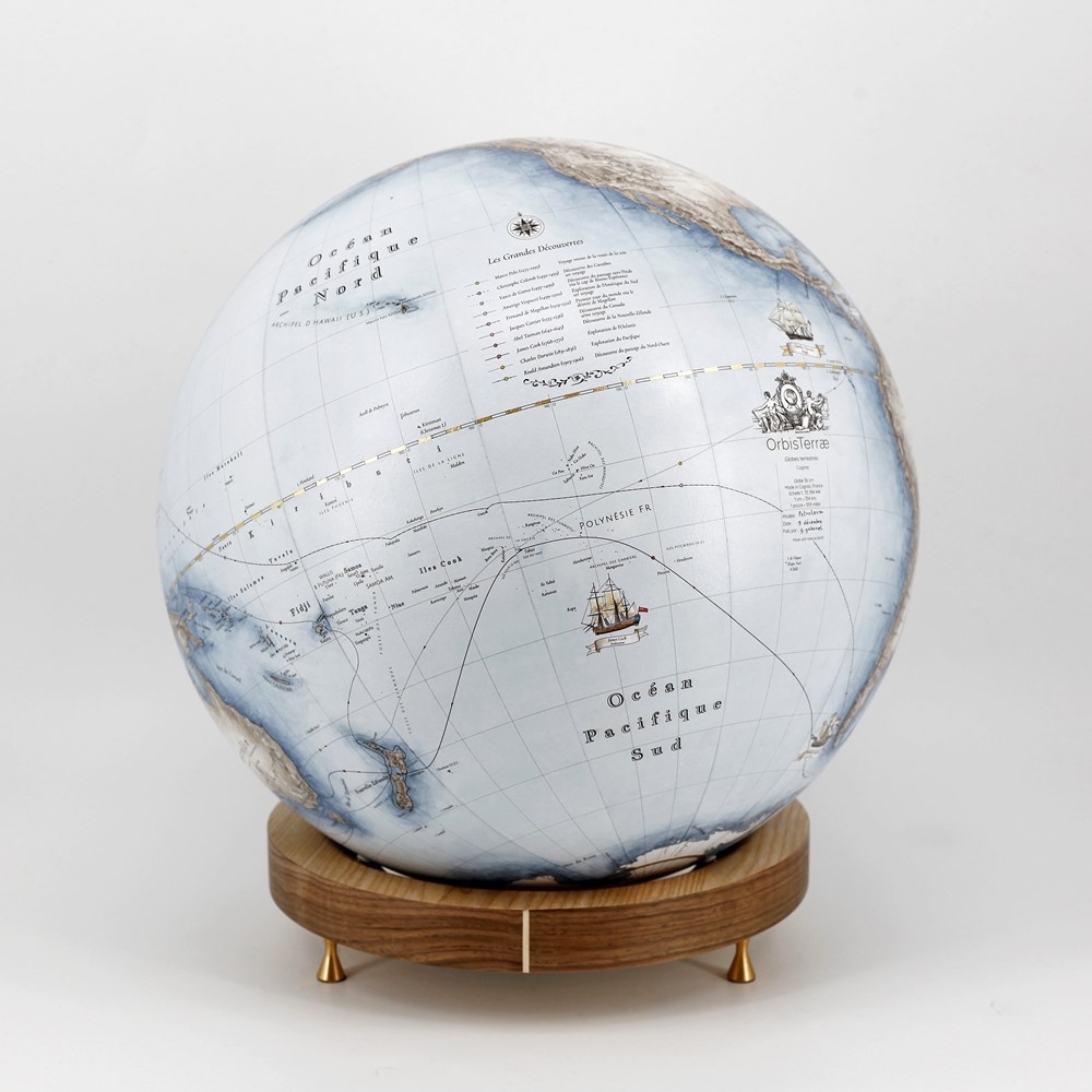 Petroleum | Globe 36cm