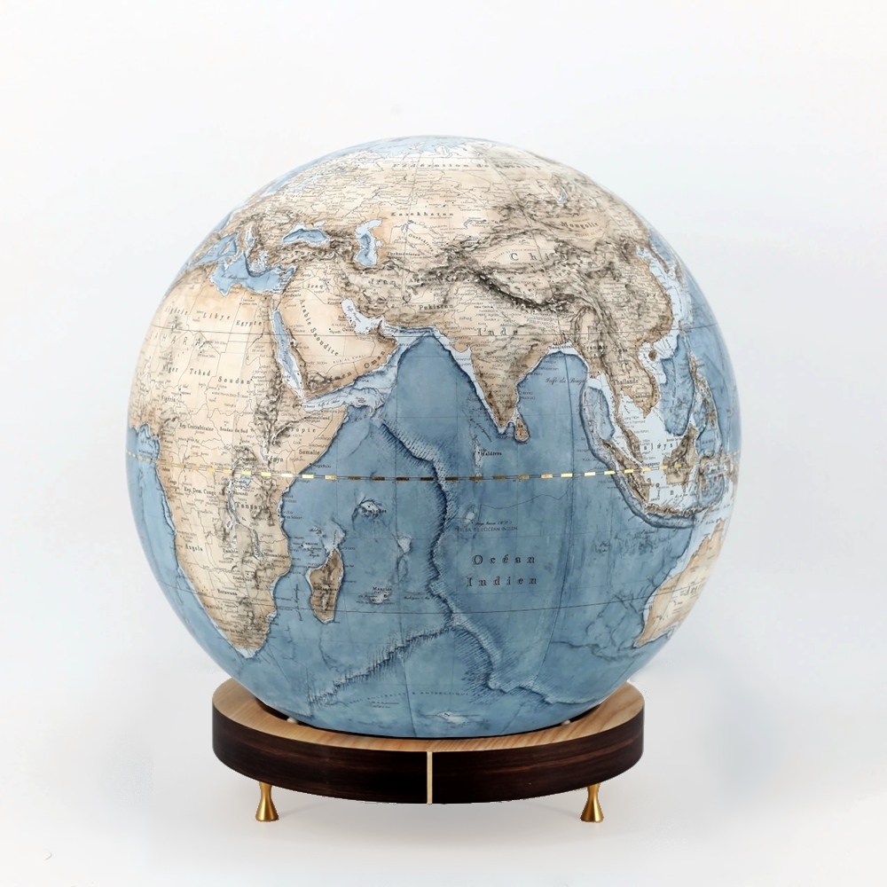 Petroleum | Globe 36cm